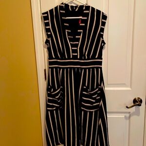 Vince Camuto Dress